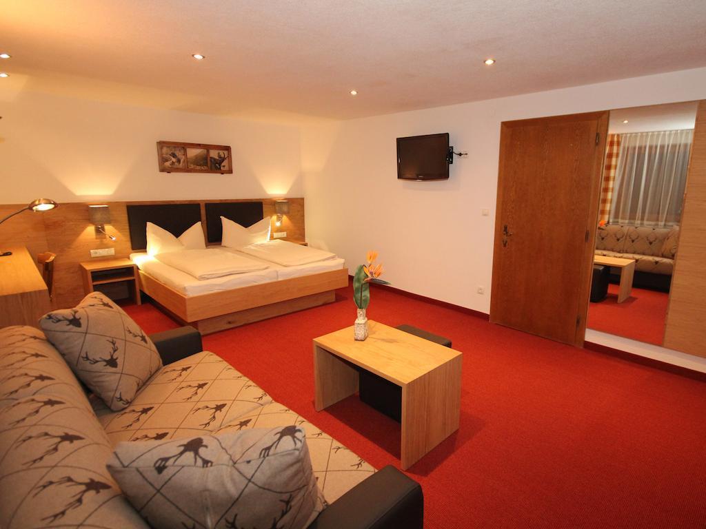 Apart Gletscherblick Kaunertal Room photo